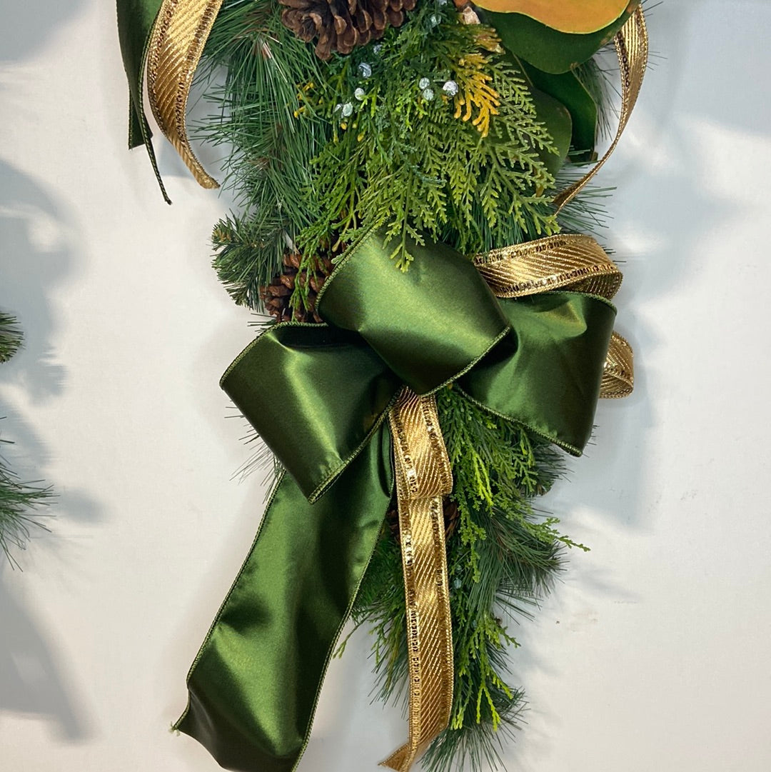 36” Pair Of Green & Gold Christmas Swags