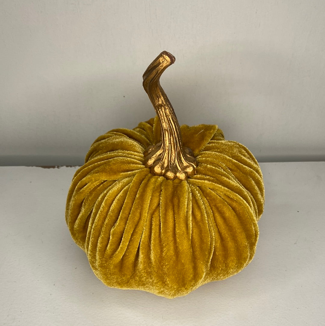 6” Gold Velvet Pumpkin